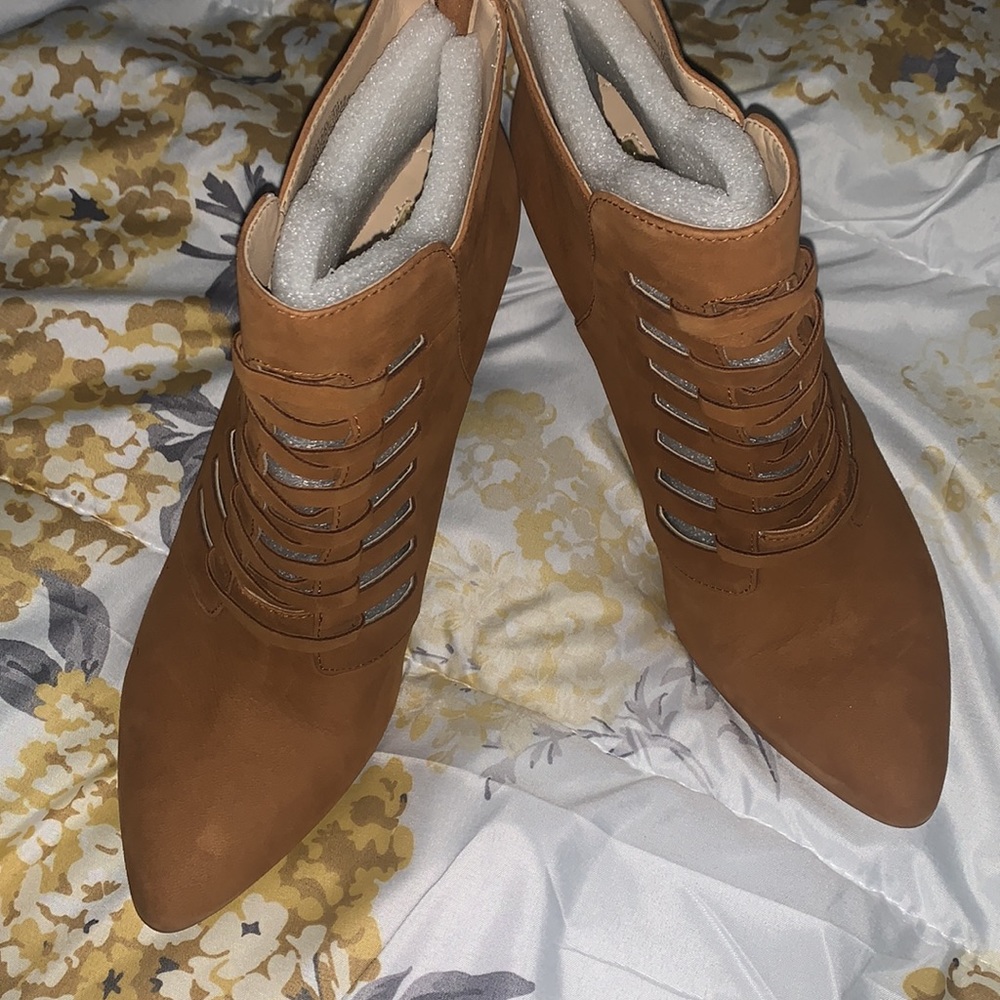 BCBG GENERATION COU BOTTIES - Picture 4 of 5